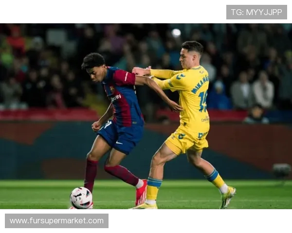 佩斯卡拉与热那亚的激战即将上演谁能在意甲赛场中笑到最后