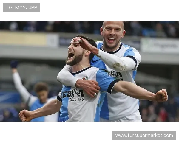 切尔西与莱切斯特城激战再续英超传奇对决的精彩瞬间与战术分析